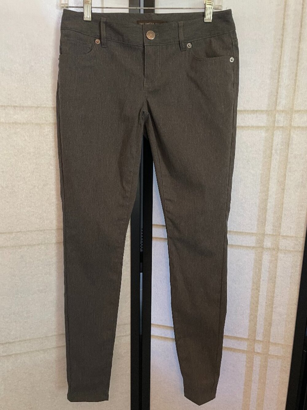 The Limited Exact Stretch Gray Pants